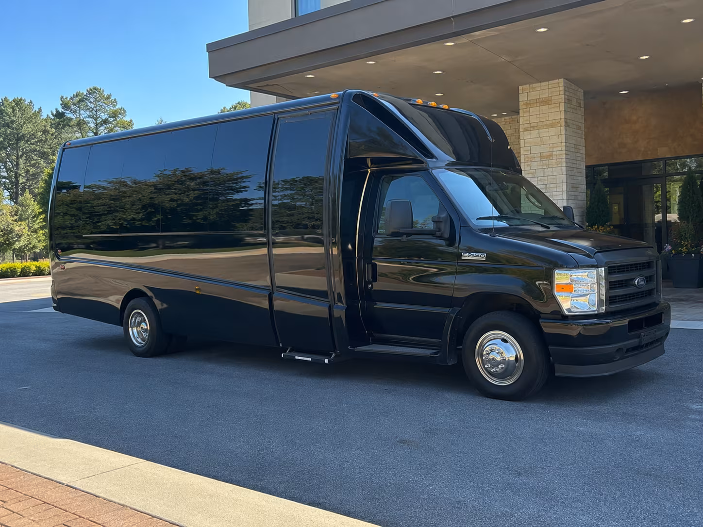 san antonio bus rentals for texas road trips and new mexico travel