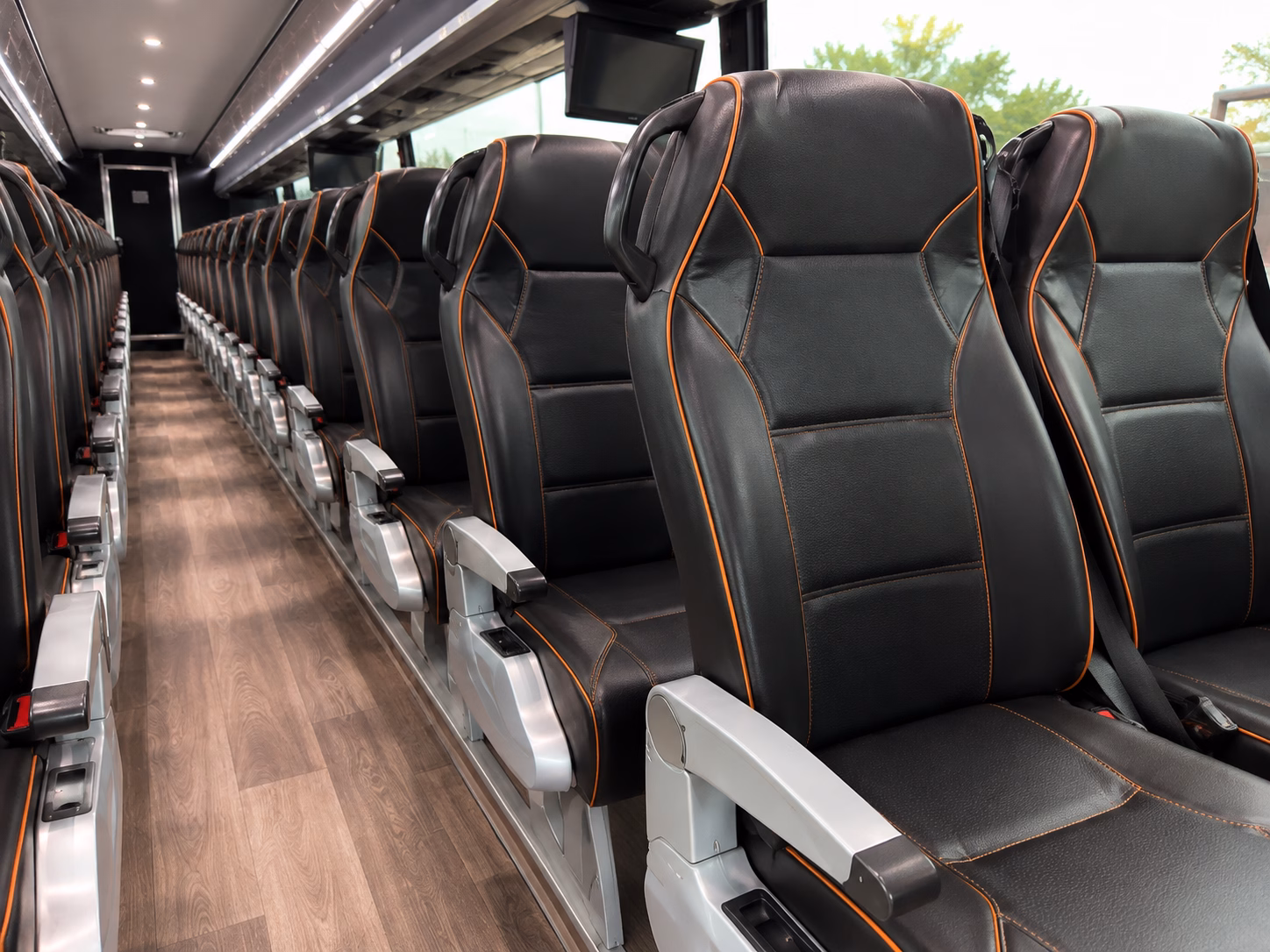 shuttle services for airline crews and airport staff in san antonio